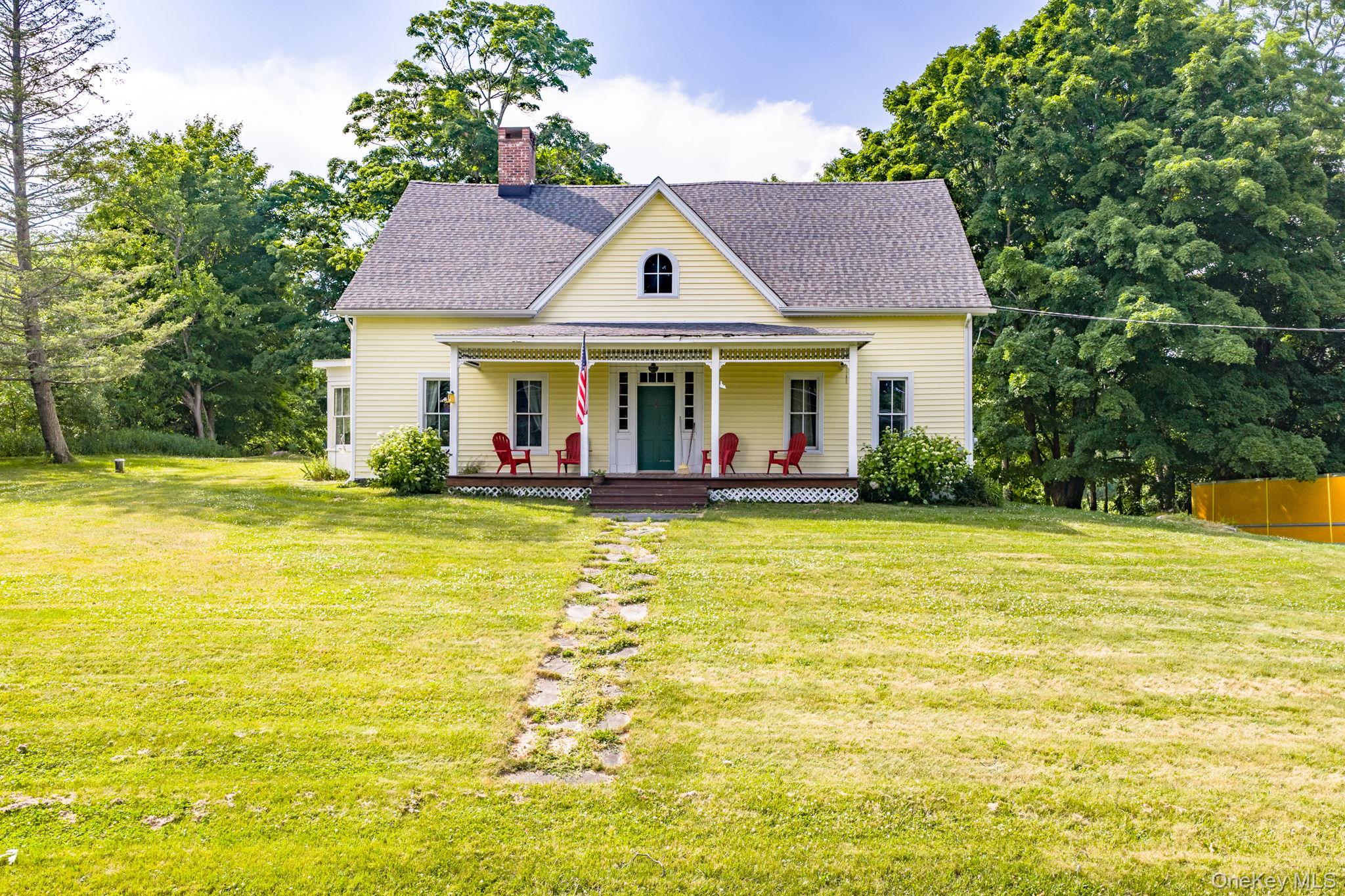 633 Ridgebury Road Slate Hill, NY 10973 - Photo 2 of 48