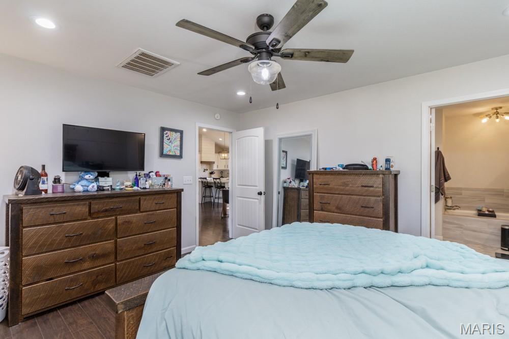 13940 Industry Road Lebanon, MO 65536 - Photo 19 of 48