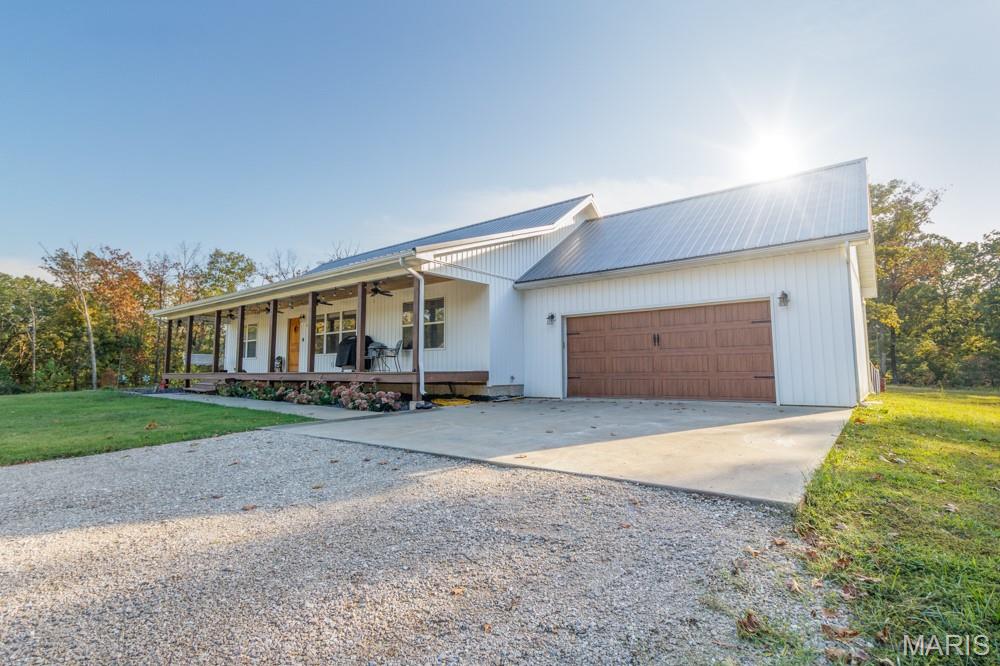 13940 Industry Road Lebanon, MO 65536 - Photo 2 of 48