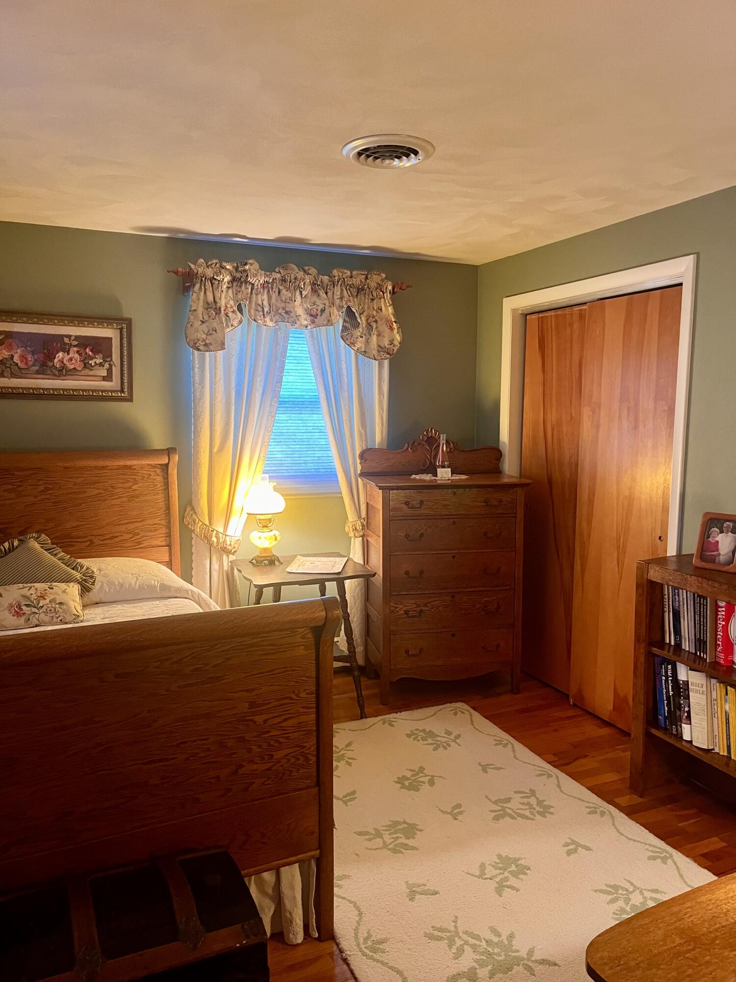 146 Squaw Creek Road Marshall, MI 49068 - Photo 20 of 33 IMG_3302