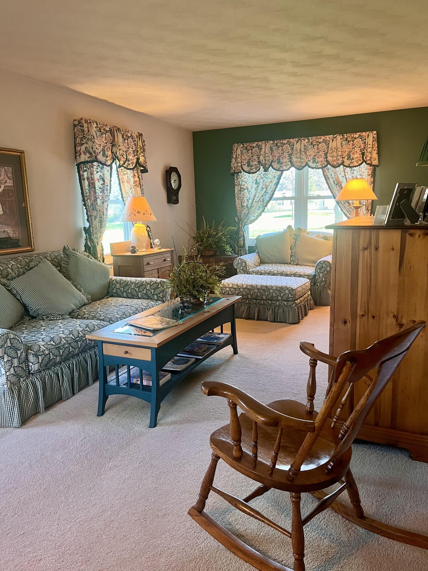 146 Squaw Creek Road Marshall, MI 49068 - Photo 3 of 33 IMG_3275