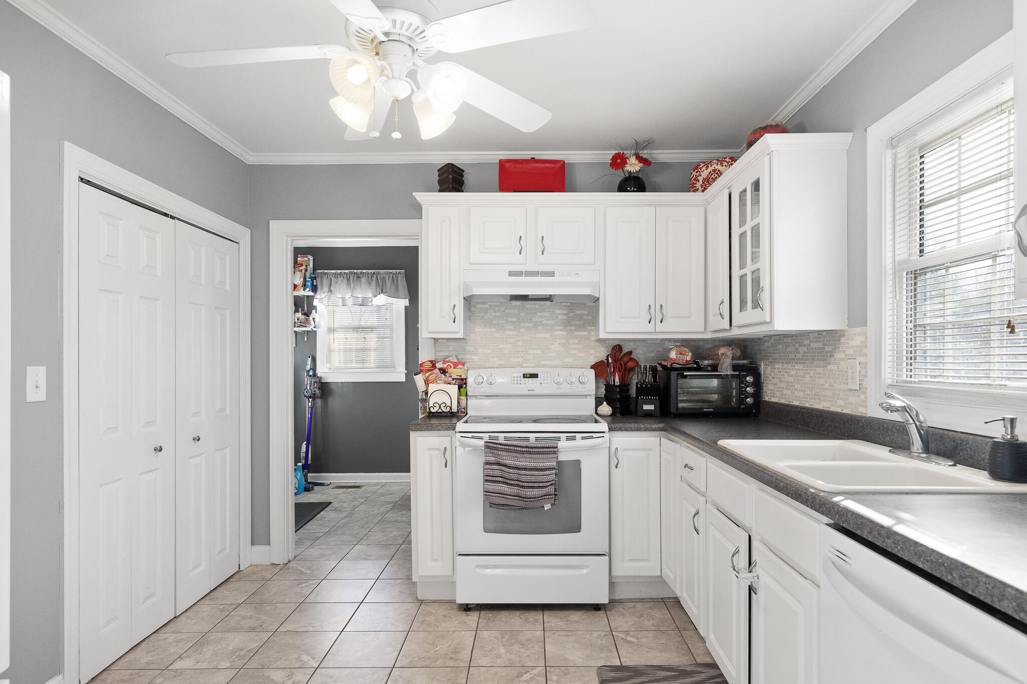 7536 Ziegler Road Chattanooga, TN 37421 - Photo 6 of 19 Ziegler-17