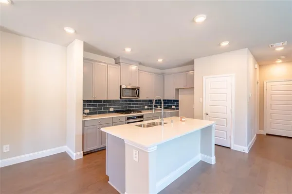 $2,795 | 7800 Manilla Drive, Rowlett, TX 75088