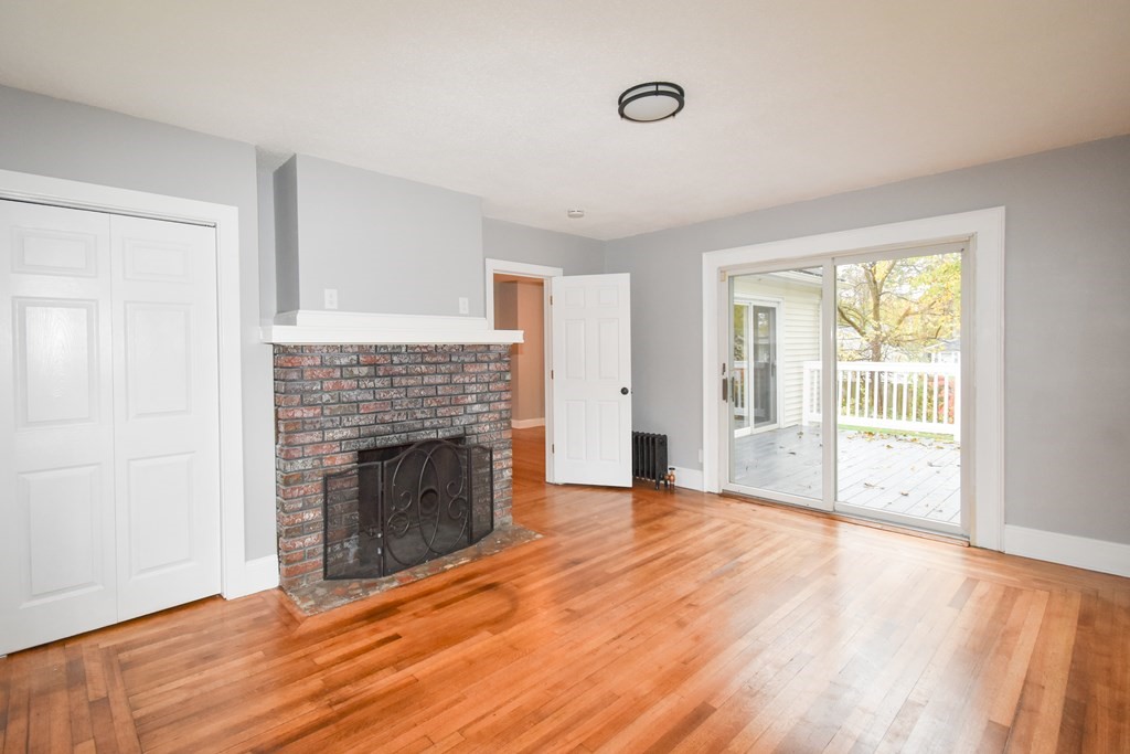 12 Haskin Street Springfield, MA 01109 - Photo 20 of 30 Gallery Image 20