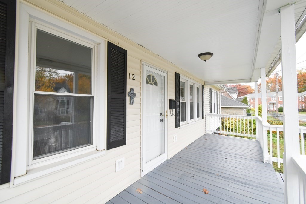 12 Haskin Street Springfield, MA 01109 - Photo 4 of 30 Gallery Image 4