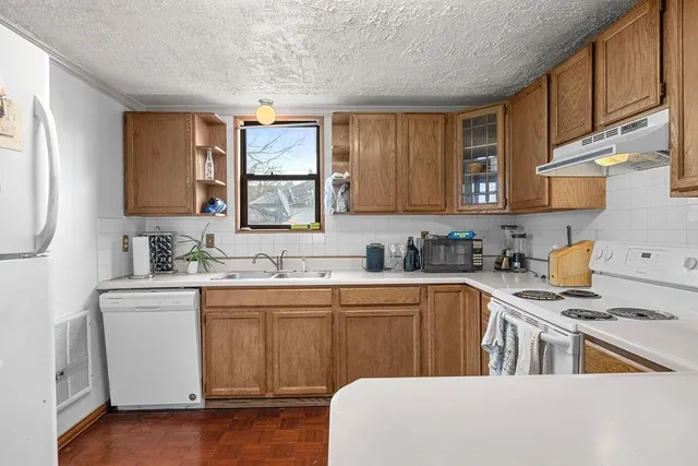 $300,000 | 923 East Baldwin Avenue, Spokane, WA 99207