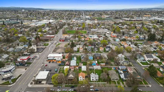 $300,000 | 923 East Baldwin Avenue, Spokane, WA 99207