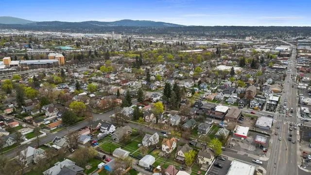 $300,000 | 923 East Baldwin Avenue, Spokane, WA 99207