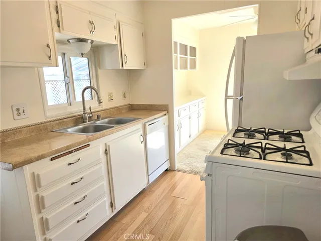 $155,000 | 6271 East Sea Breeze Drive, Unit 36, Long Beach, CA 90803