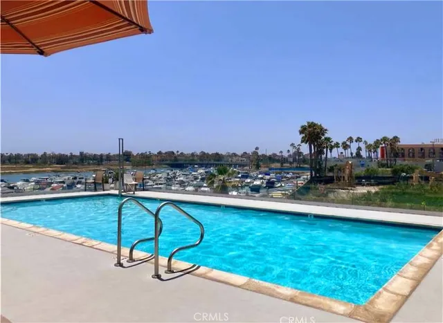 $155,000 | 6271 East Sea Breeze Drive, Unit 36, Long Beach, CA 90803