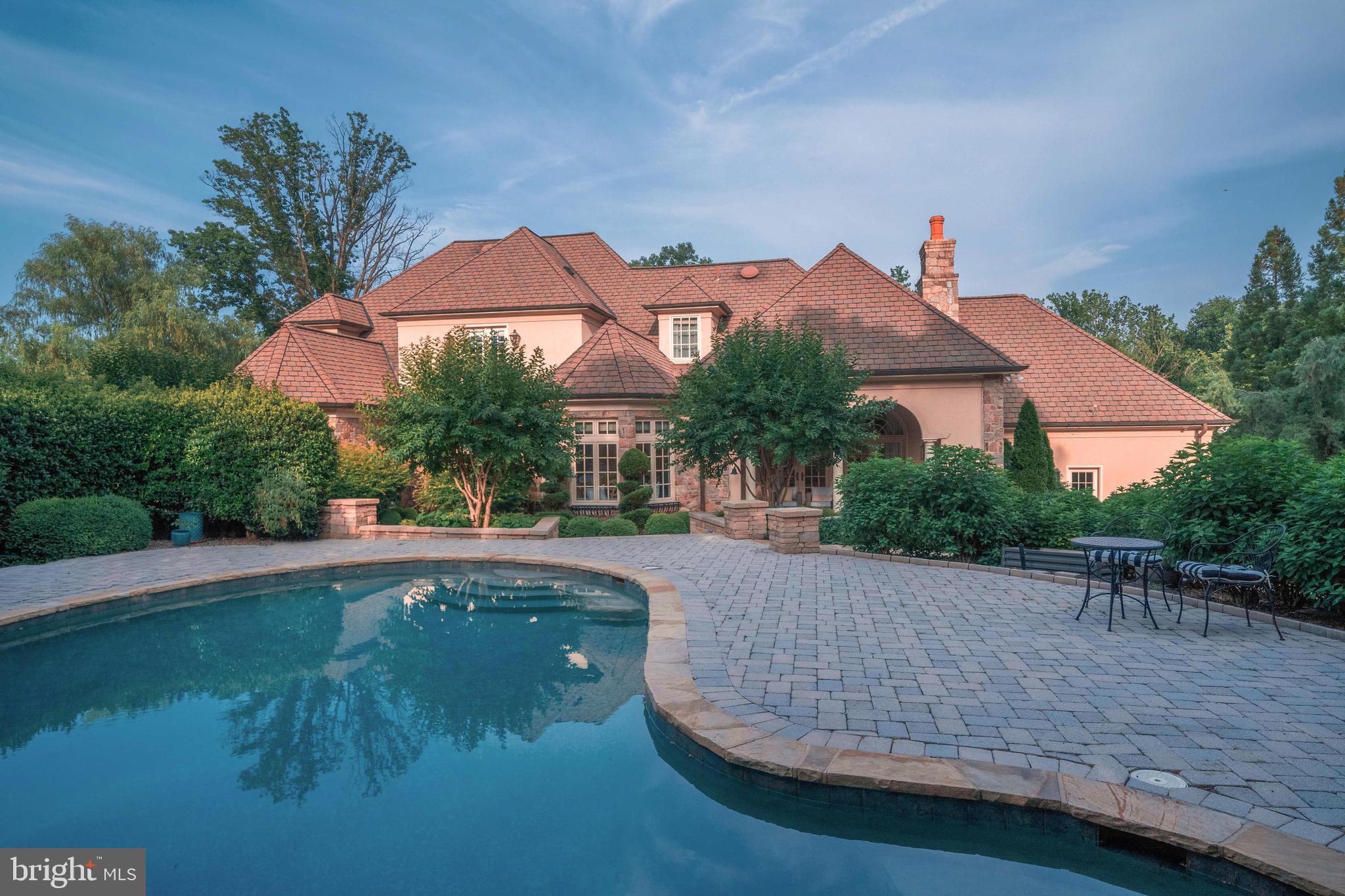 8024 Thornton Road Towson, MD 21204 - Photo 13 of 48