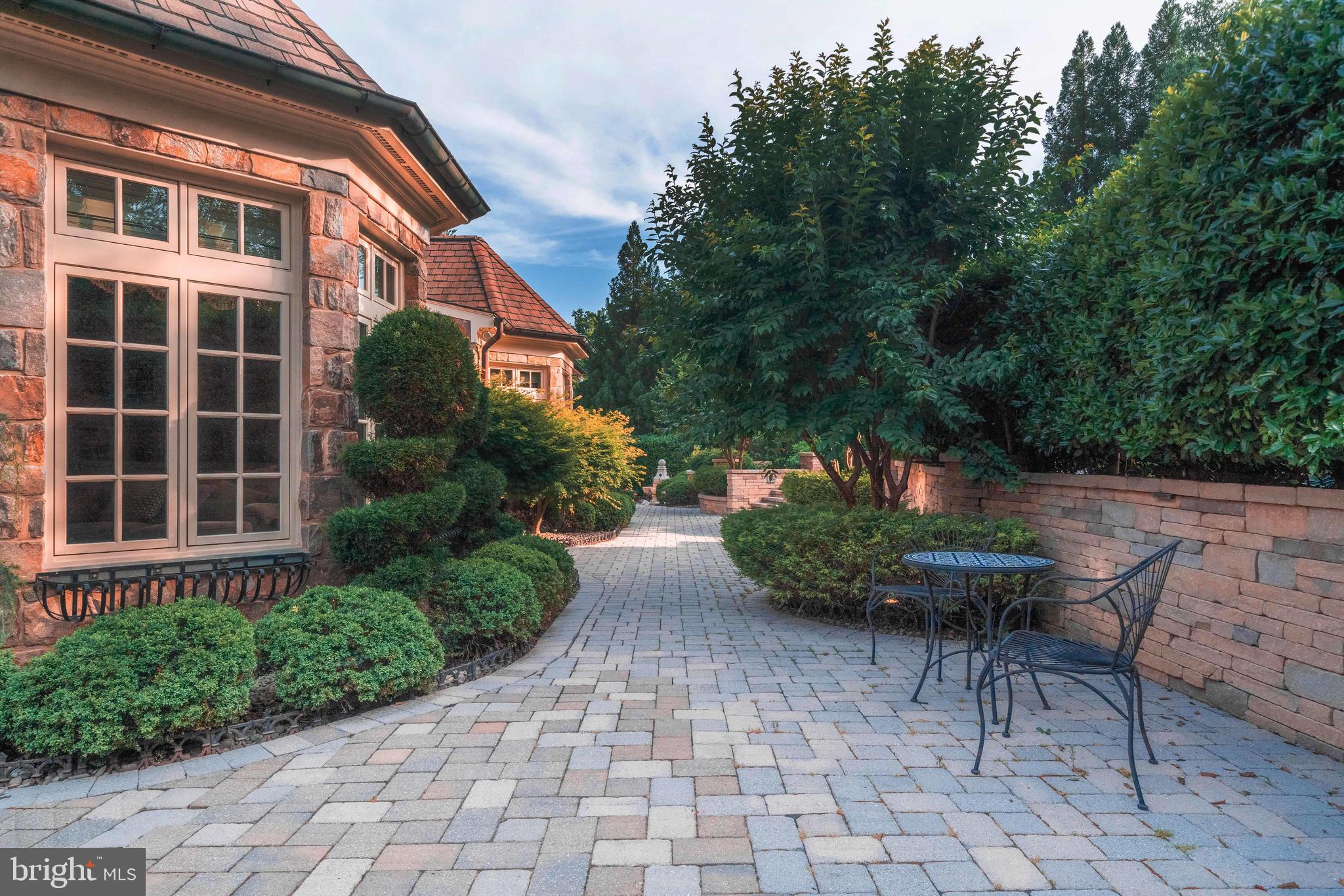 8024 Thornton Road Towson, MD 21204 - Photo 19 of 48