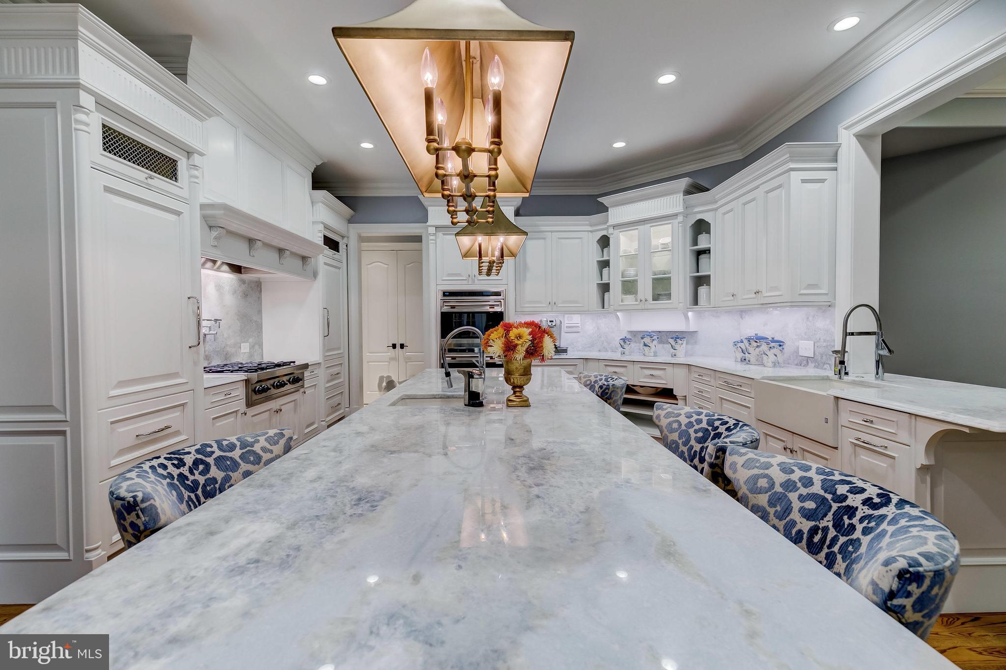 8024 Thornton Road Towson, MD 21204 - Photo 10 of 48