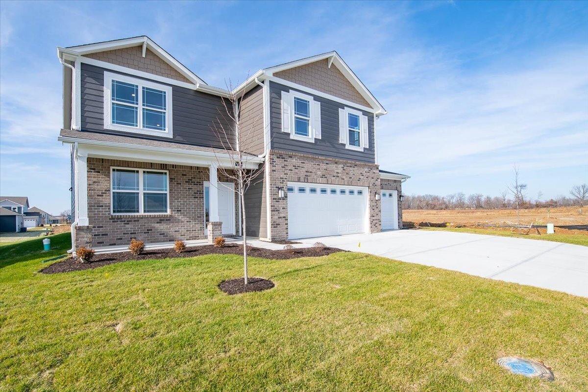 300 Lar Lan Drive Danville, IN 46122 - Photo 3 of 57