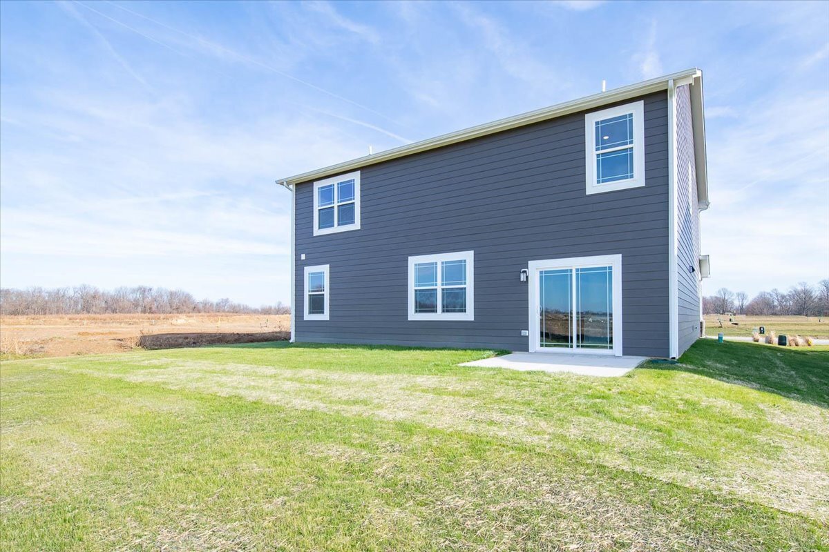 300 Lar Lan Drive Danville, IN 46122 - Photo 4 of 57