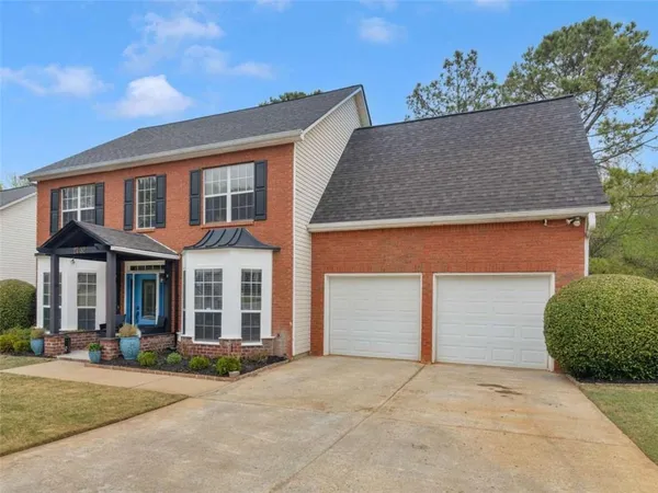 $374,999 | 2732 River Tree Drive, Decatur, GA 30034