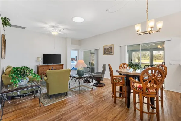 $289,000 | 711 Agua Way, Lady Lake, FL 32159