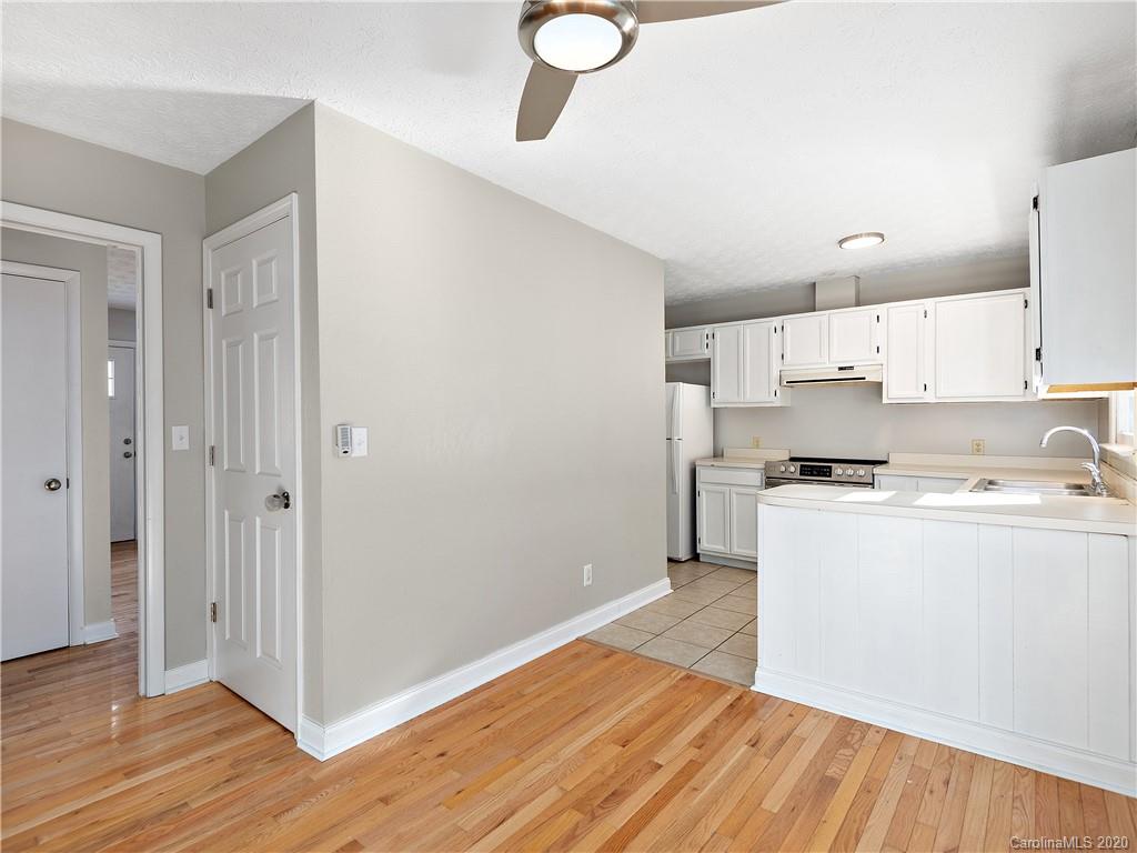 465 Thomas Br Road Marshall, NC 28753 - Photo 5 of 12 Gallery Image 5
