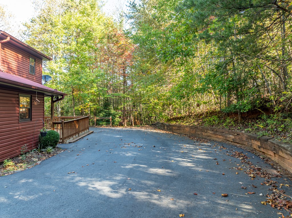 1503 Millenium Drive Young Harris, GA 30582 - Photo 40 of 55