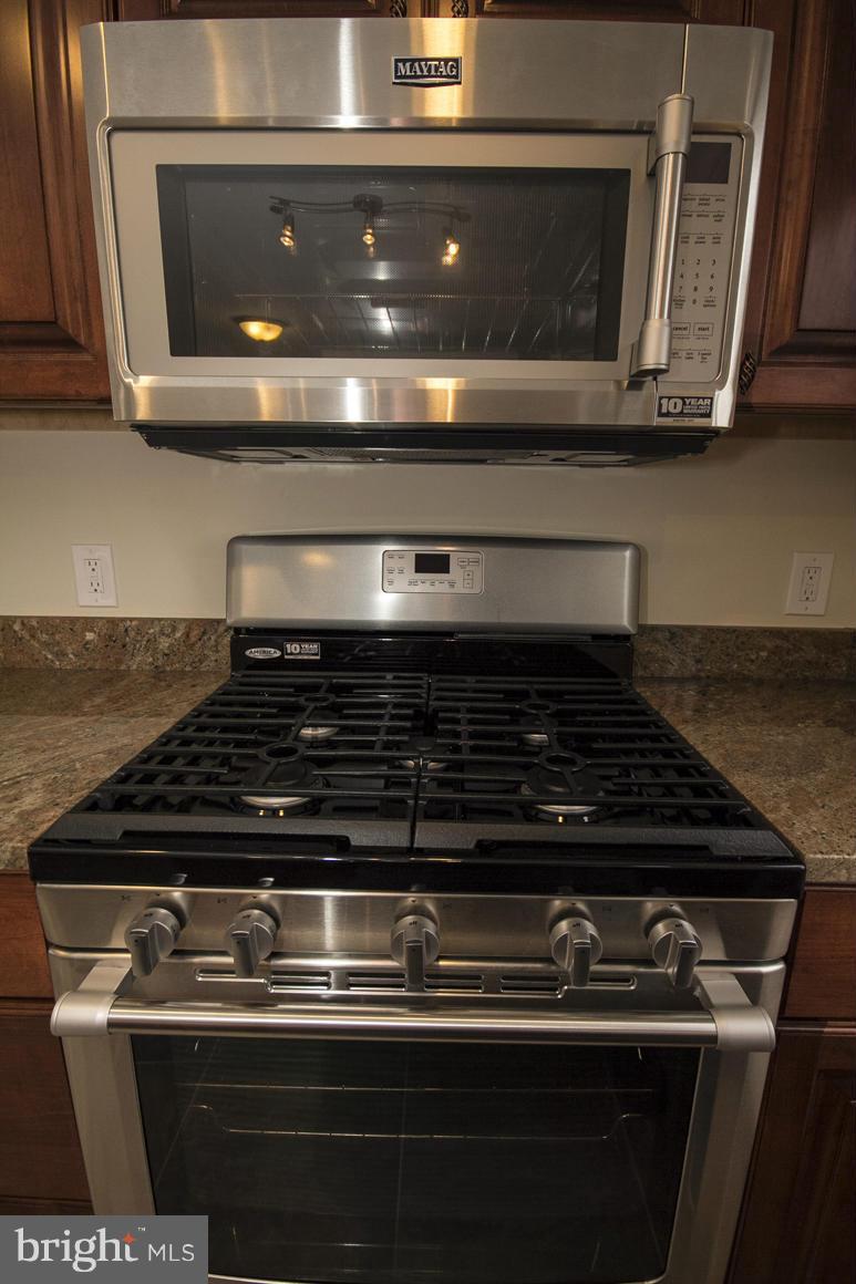 1746 Melbourne Road Baltimore, MD 21222 - Photo 14 of 29 Kitchen