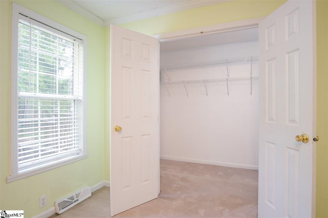 126 Kellett Road Gray Court, SC 29645 - Photo 14 of 36
