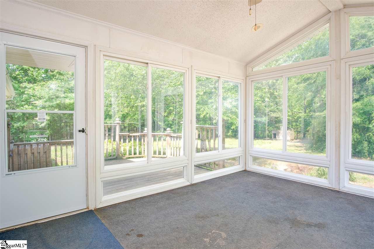 126 Kellett Road Gray Court, SC 29645 - Photo 27 of 36