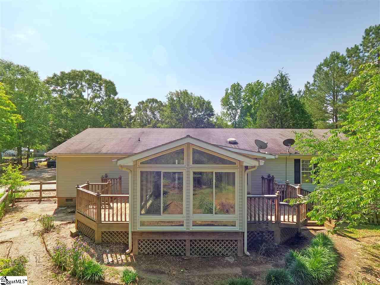 126 Kellett Road Gray Court, SC 29645 - Photo 28 of 36