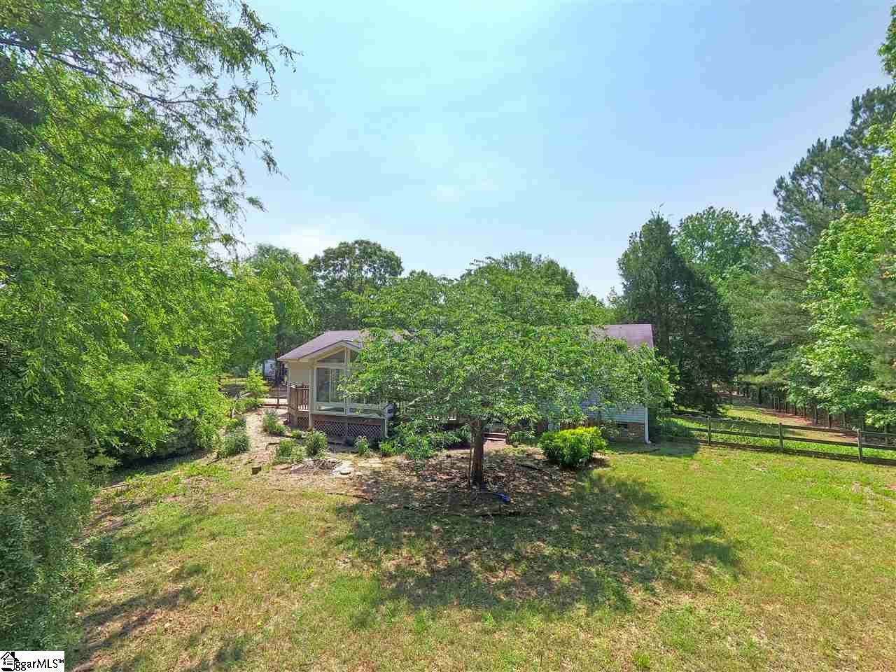 126 Kellett Road Gray Court, SC 29645 - Photo 32 of 36