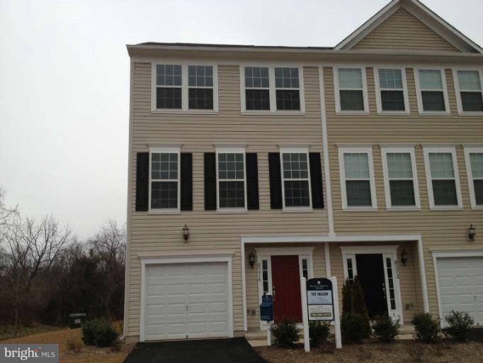 8374 Scotland Loop Manassas, VA 20109 - Photo 1 of 20 Exterior (General)