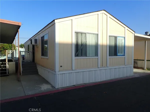$140,000 | 5678 Shull Street, Unit 17, Bell Gardens, CA 90201