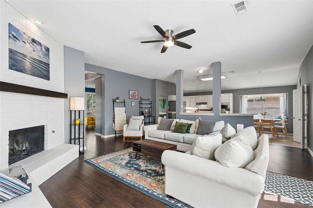 1304 Dearborn Road Allen, TX 75002 - Photo 7 of 38