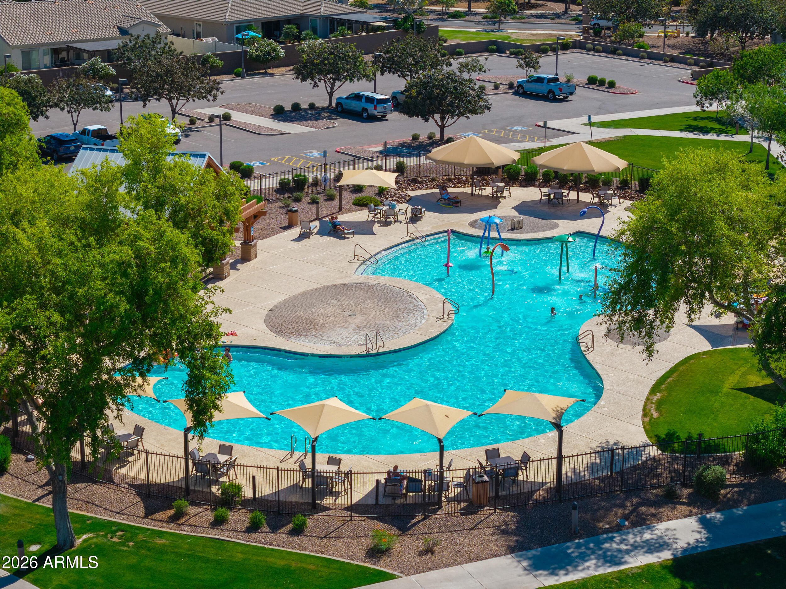 4575 East Waterman Street Gilbert, AZ 85297 - Photo 44 of 48 Community pool