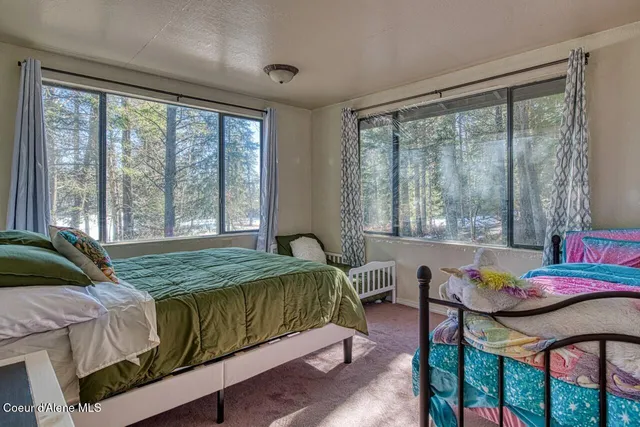 $1,250,000 | 2298 Selkirk Road, Sandpoint, ID 83864