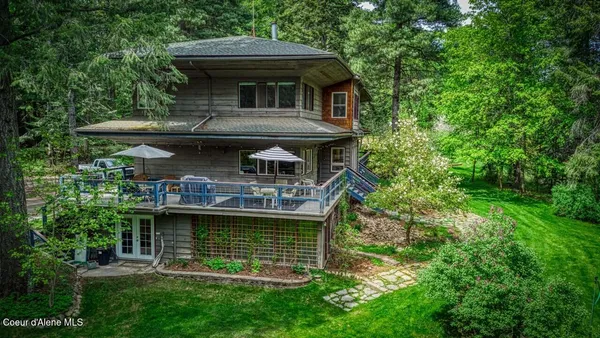 $1,250,000 | 2298 Selkirk Road, Sandpoint, ID 83864