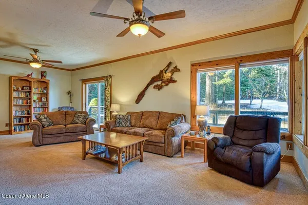 $1,250,000 | 2298 Selkirk Road, Sandpoint, ID 83864