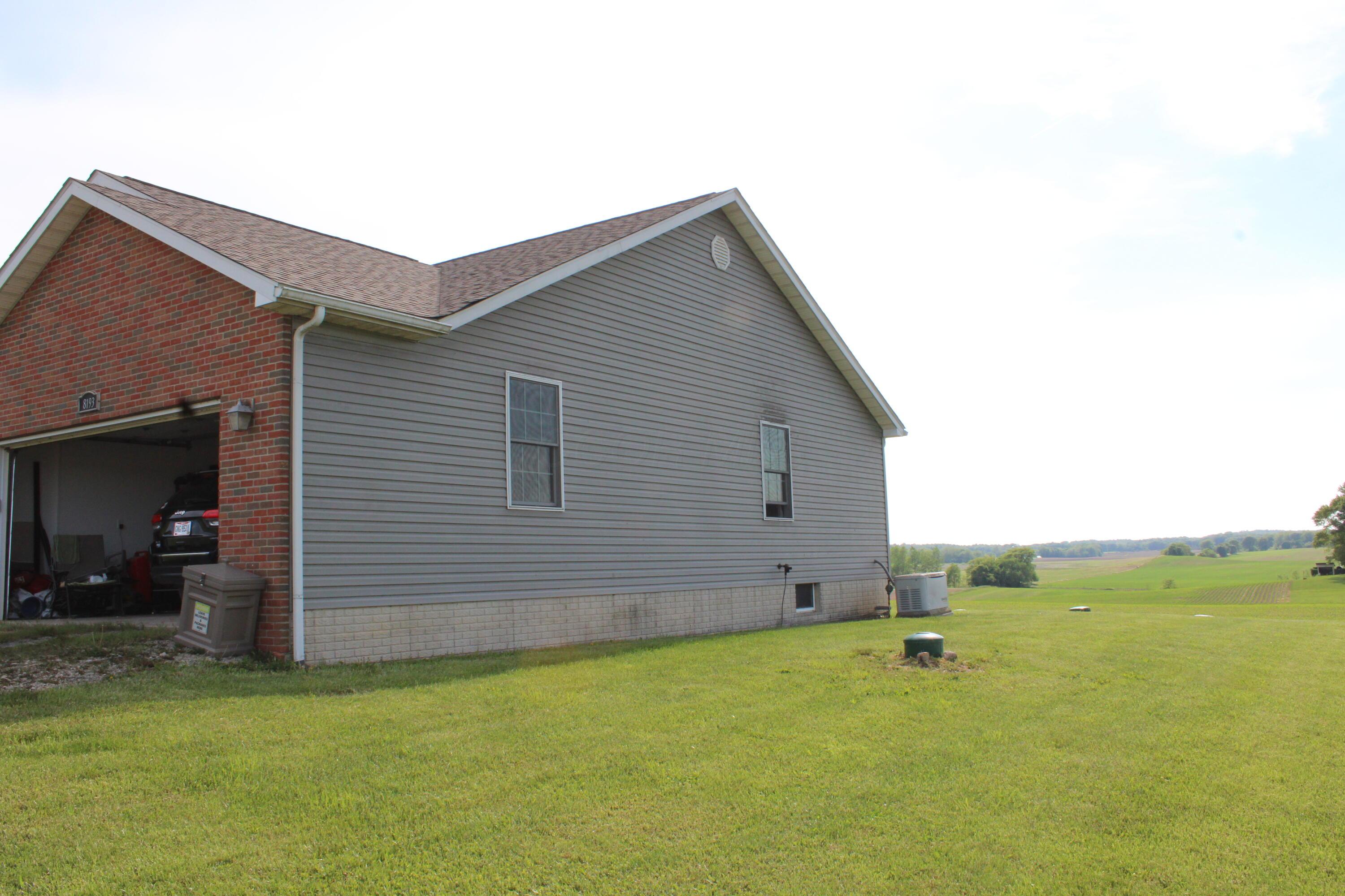 8193 Landis Road Southwest Amanda, OH 43102 - Photo 11 of 45 IMG_2971