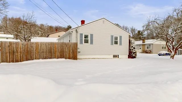 $295,000 | 16 Orchard Circle, Lewiston, ME 04240