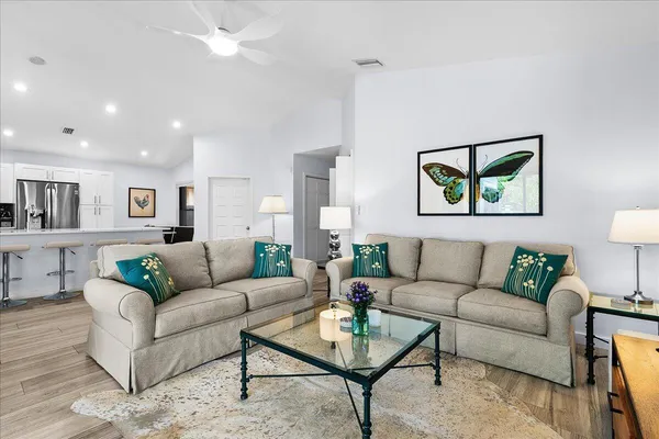 $615,000 | 13371 Bedford Mews Court, Wellington, FL 33414