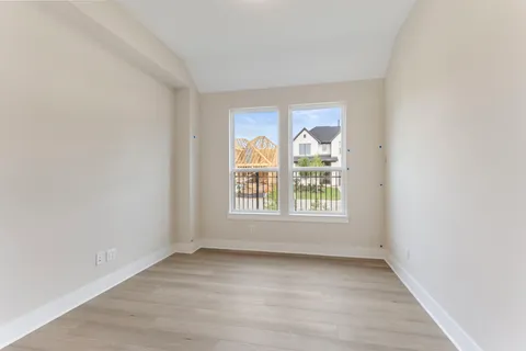 $750,000 | 8143 Fenway Hts Drive, The Woodlands, TX 77389
