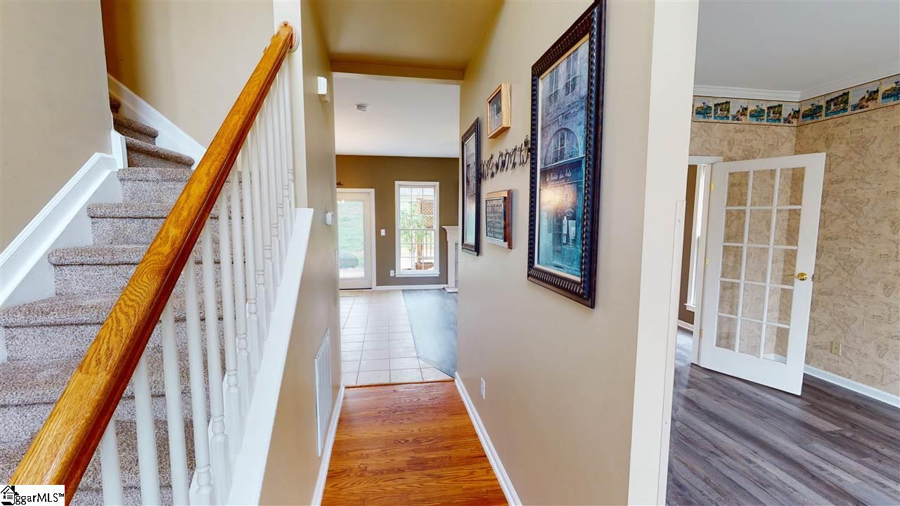 10 Fawn Ridge Way Mauldin, SC 29662 - Photo 2 of 32 Gallery Image 2