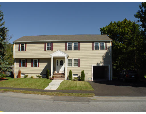 8 Albert Road Peabody, MA 01960 - Photo 1 of 14 Gallery Image 1