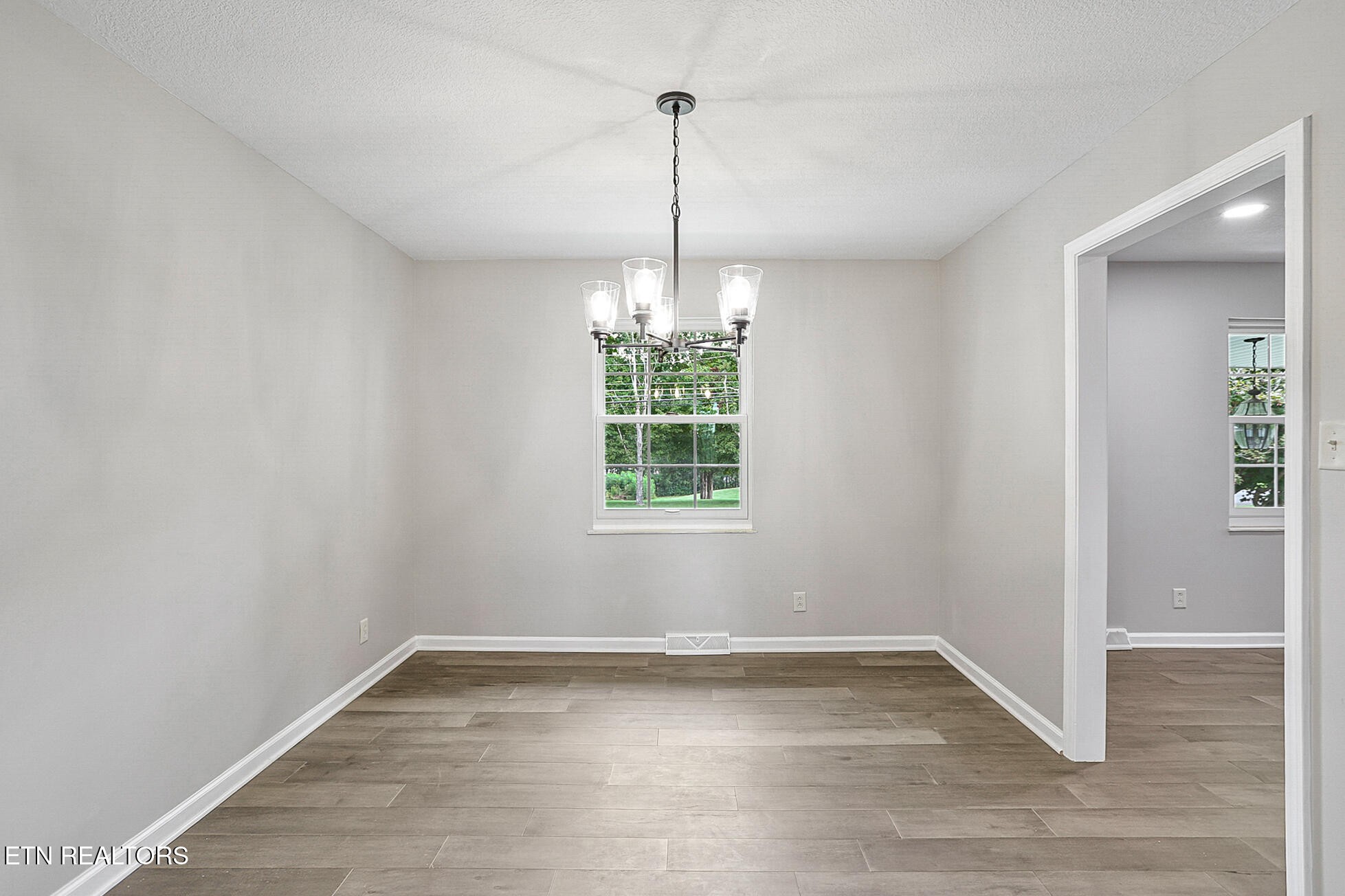9422 Johnson Road Strawberry Plains, TN 37871 - Photo 12 of 45 Gallery Image 12