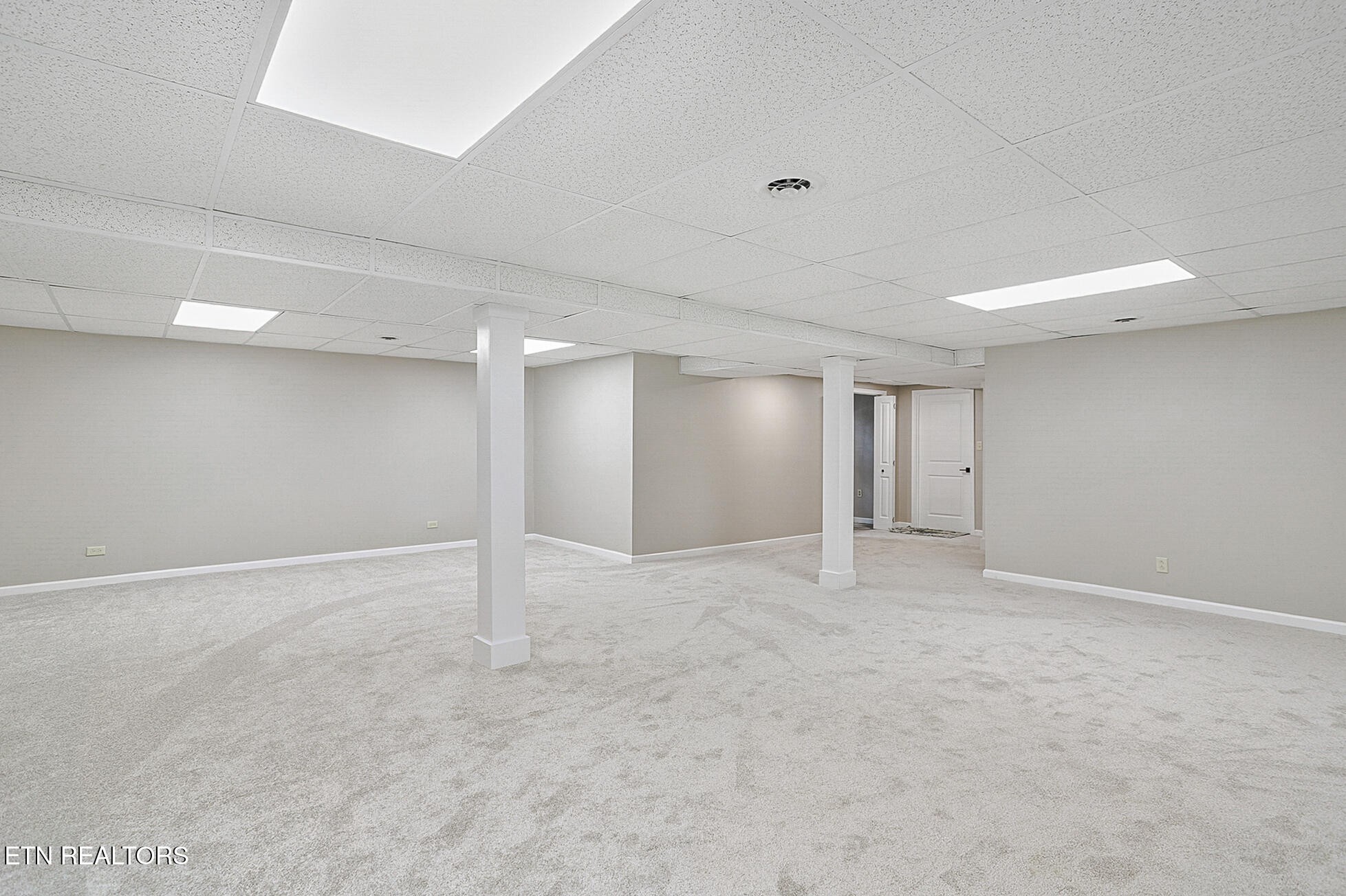 9422 Johnson Road Strawberry Plains, TN 37871 - Photo 37 of 45 Gallery Image 37