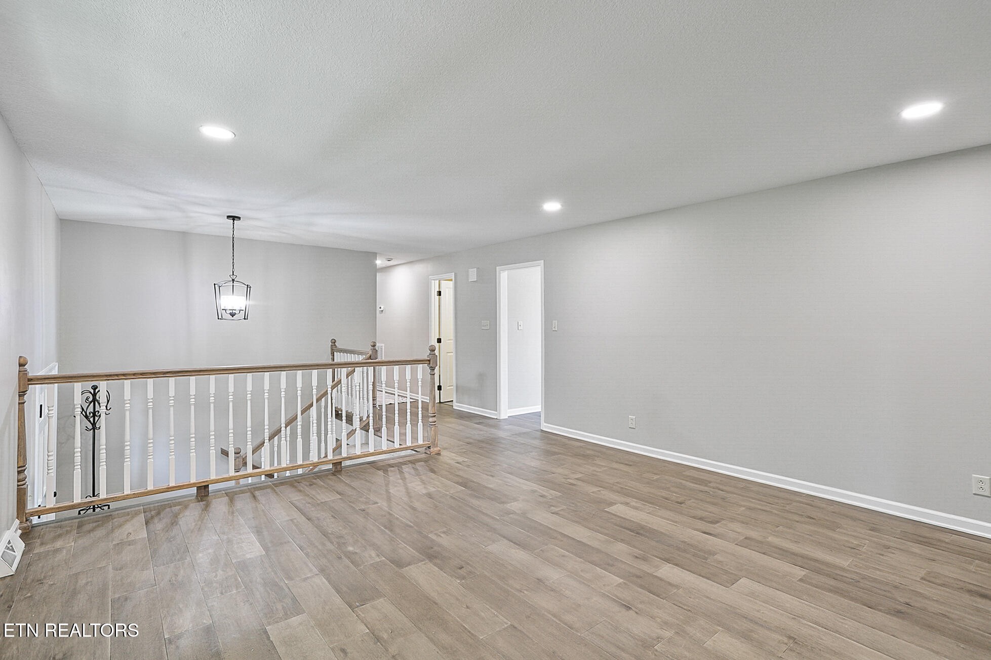 9422 Johnson Road Strawberry Plains, TN 37871 - Photo 8 of 45 Gallery Image 8
