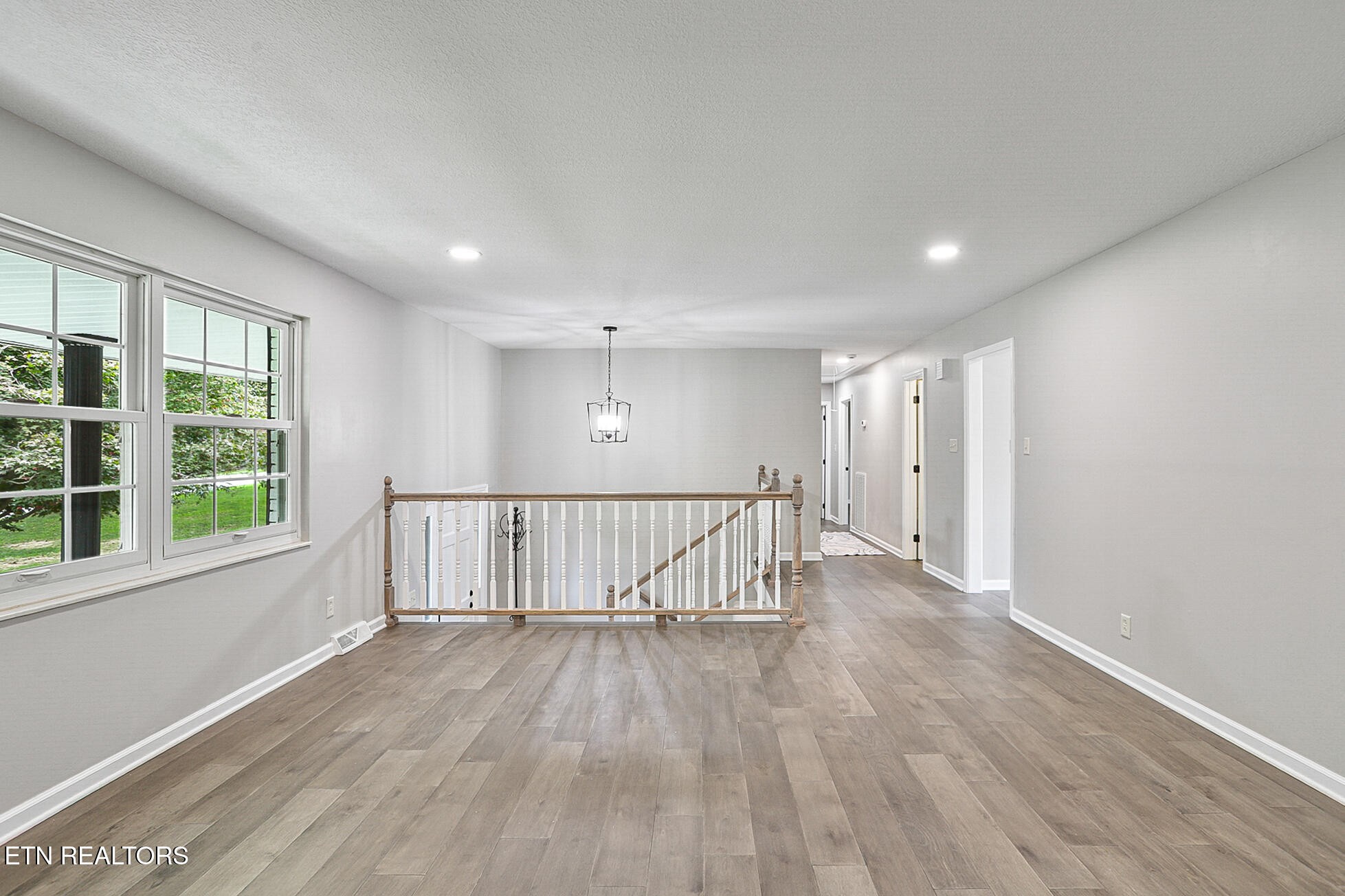 9422 Johnson Road Strawberry Plains, TN 37871 - Photo 9 of 45 Gallery Image 9