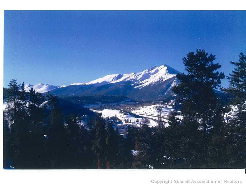 48 H Road Silverthorne, CO 80498 - Photo 3 of 18 a view of sunset