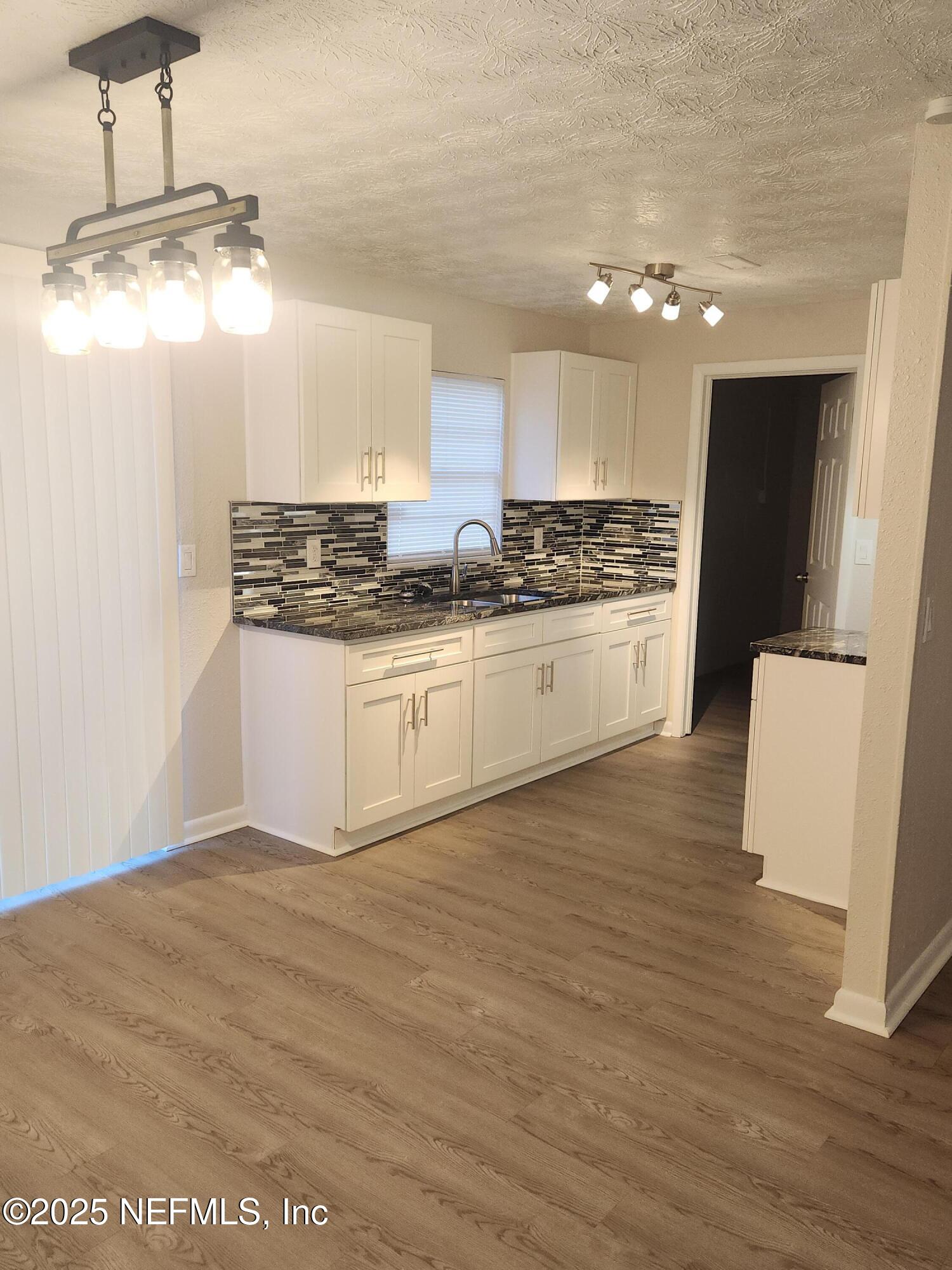 7929 Wilson Boulevard Jacksonville, FL 32210 - Photo 9 of 17 Kitchen