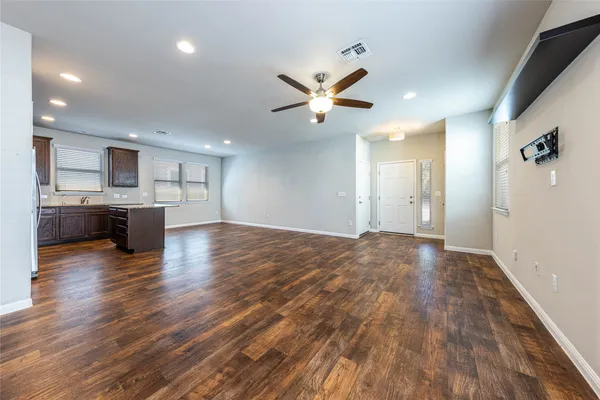 $1,795 | 368 Wapiti Road, Buda, TX 78610