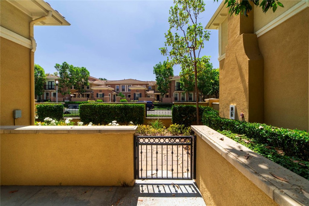 199 Wild Lilac Irvine, CA 92620 - Photo 19 of 30