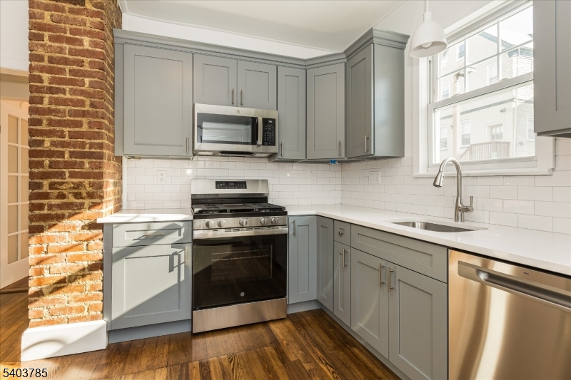 4 Jefferson Avenue, Unit 1 Maplewood, NJ 07040 - Photo 7 of 13